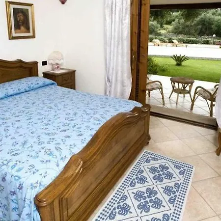 Sleeps 8 Pool Air Con Wifi *